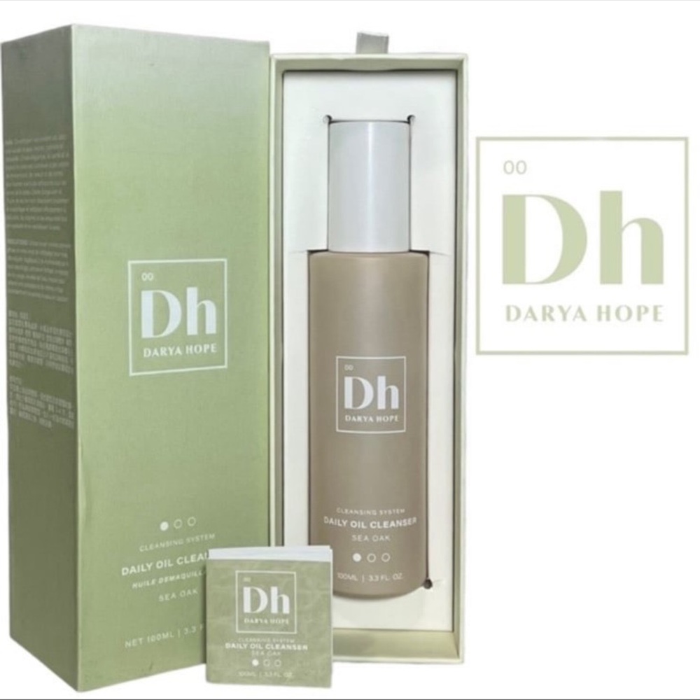 Darya Hope daily oil cleanser